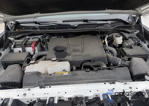 2024 Toyota Tundra Crewmax Sr z USA, uszkodzony, nr VIN 5TFLA5DB1RX201963